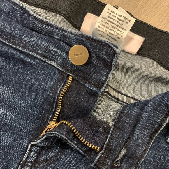 Maternity Shorts size 10 - Picture 8 of 12